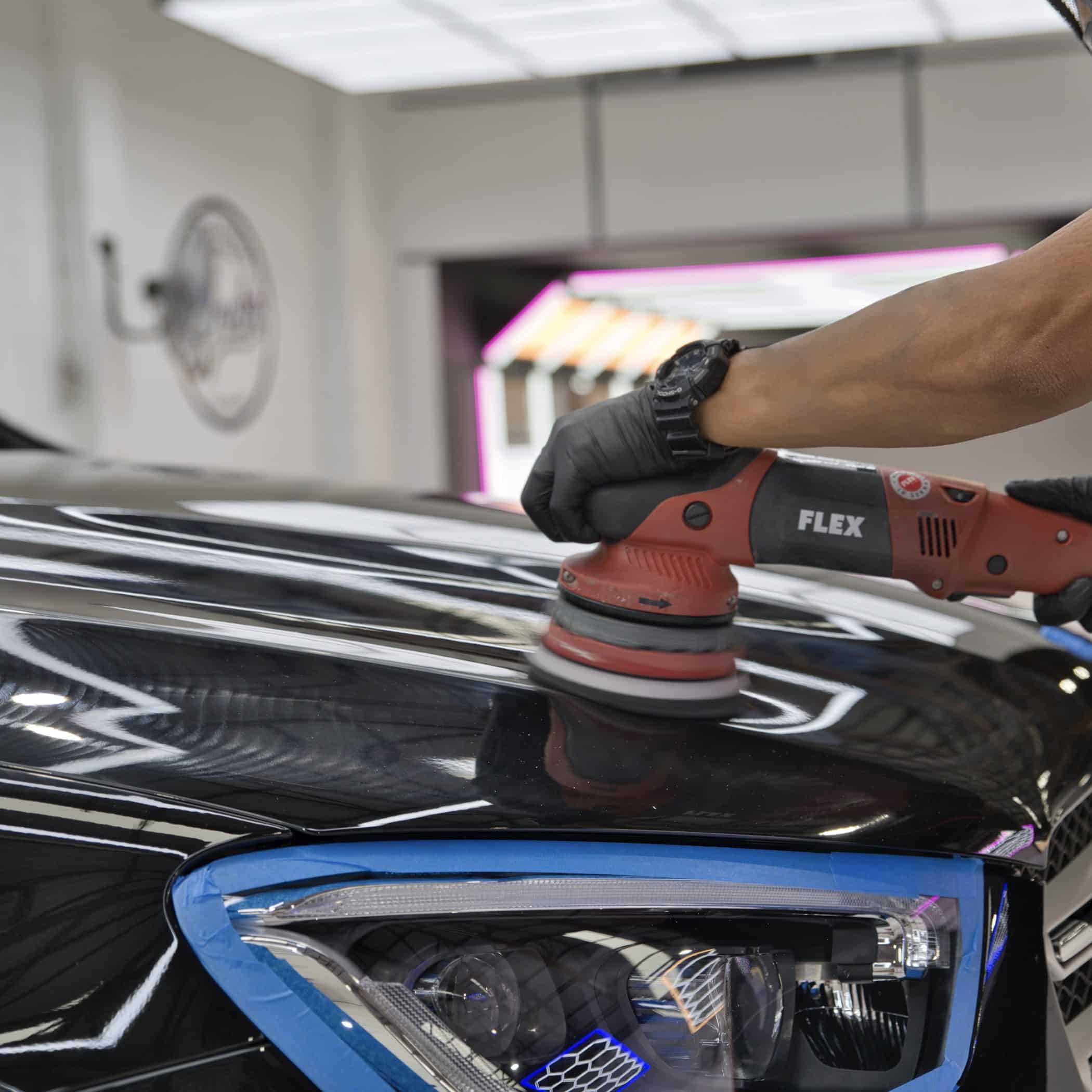 Polish to gloss during Scrubs cut and polish process